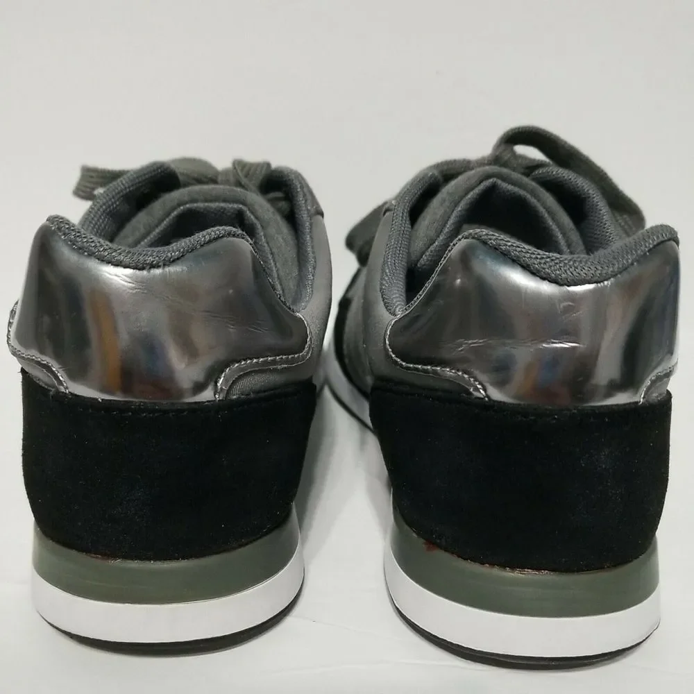 G by Guess‎ Jeryl2 Fashion Sneakers Light Gray, Size 9 US Women's Lace up